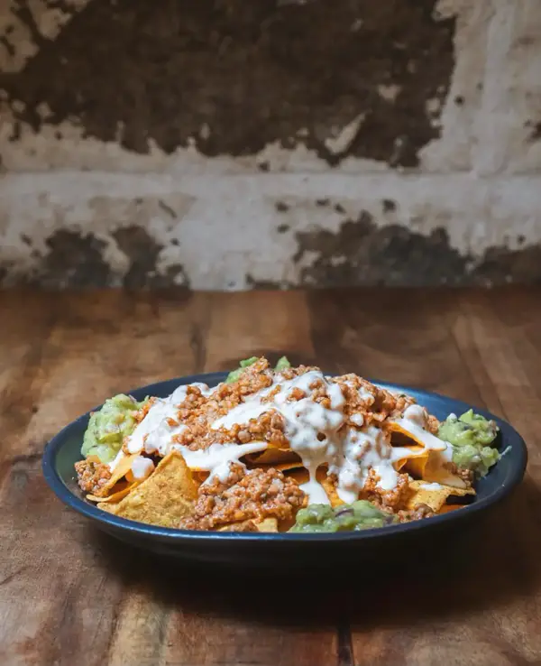 Nachos con guacamole